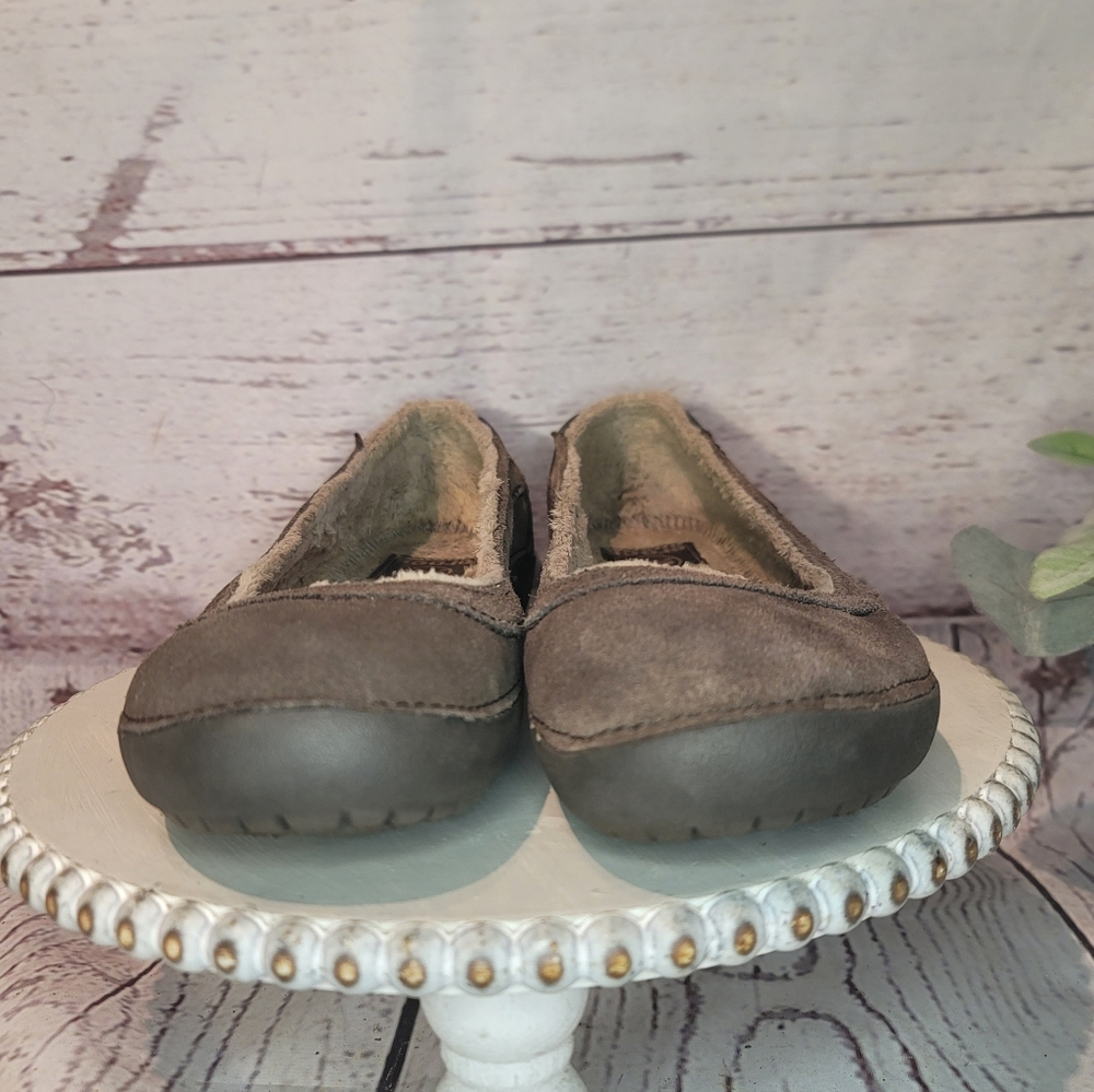 Crocs Mammoth Winter Ballet Flats in Brown Suede. Size 8W - Picture 7 of 11